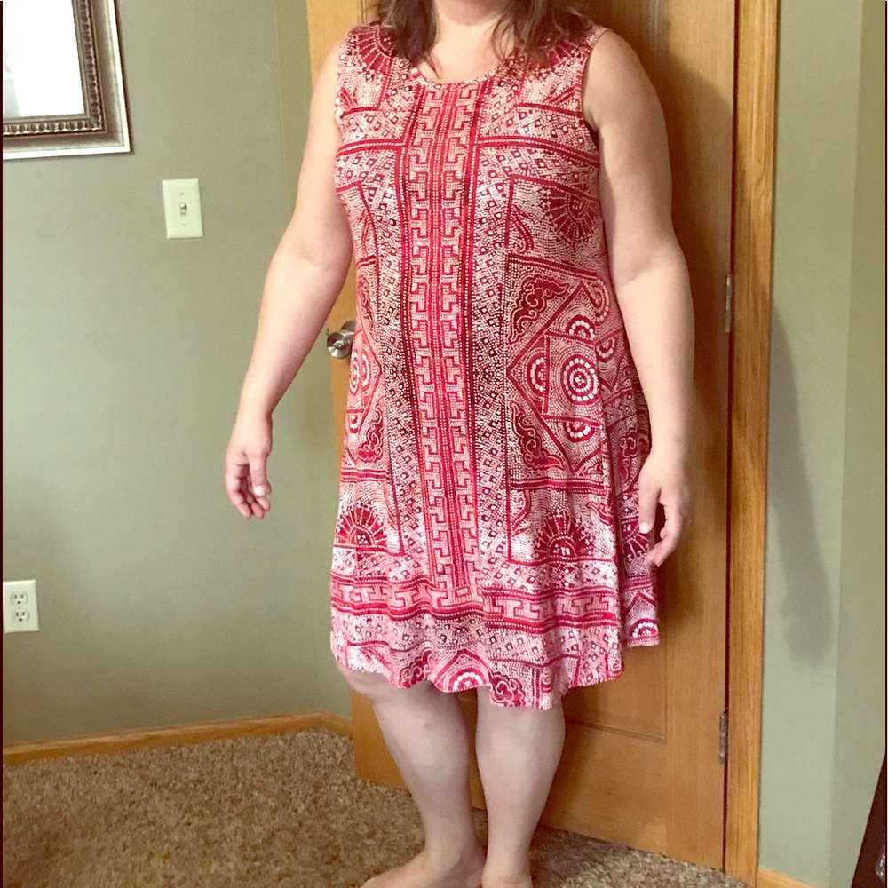 Women’s 2xl red and white tank dress, new.